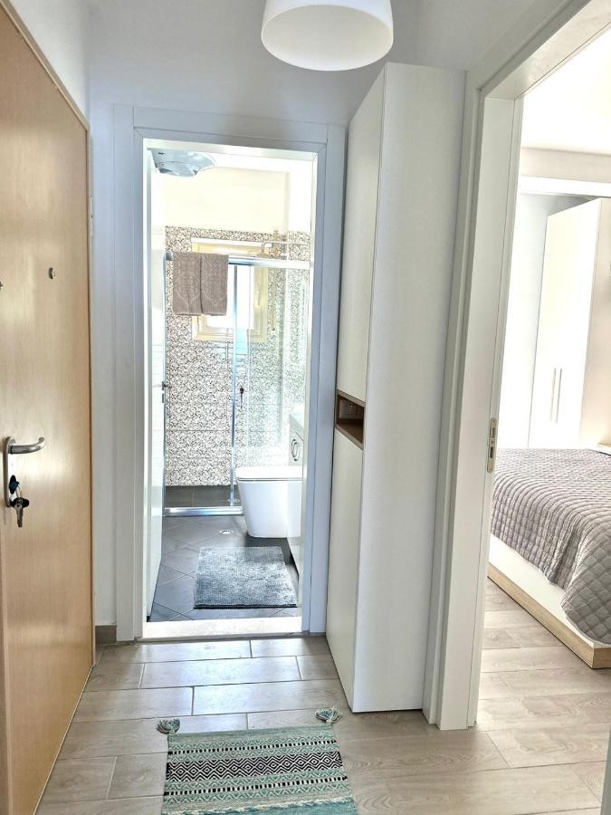 Sunny Hill Apartment Vlore Ngoại thất bức ảnh